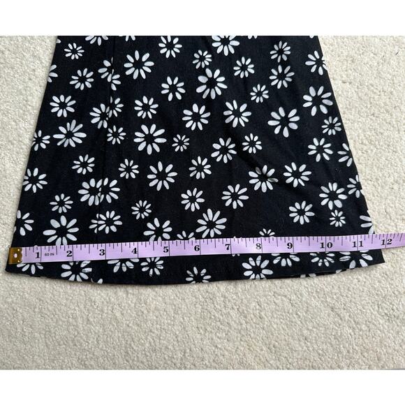 No Boundaries: Floral Flare Leggings - Picture 6 of 6